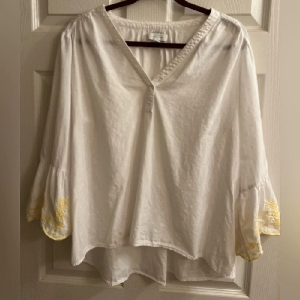 NEW DIRECTIONS~BLOUSE~100% COTTON ~YELLOW BELL SLEEVE~XL